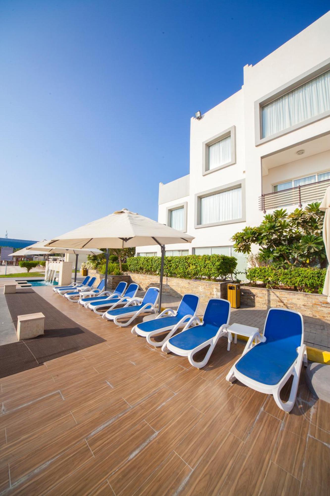Resort Pearl & 3*